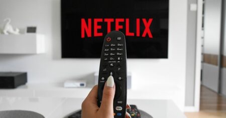Como baixar Netflix na TV box